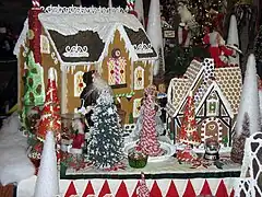 Avec sapins de Noël.