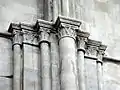 Supports du 2e&nbsp;ordre entre la 2e et la 1re&nbsp;travée, côté sud.