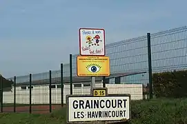 Entrée du village.