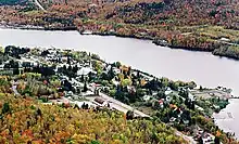Le village en automne