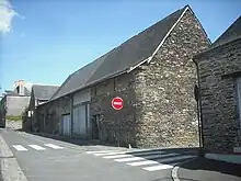 L'ancien grenier à sel de Candé, construit au XVIIIe&nbsp;siècle.