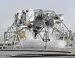 Tests au sol du moteur principal du LLRV no&nbsp;1, photographie prise le 30 octobre 1964 au NASA Flight Research Center.