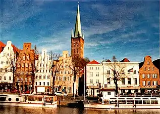 L'église Saint-Pierre&nbsp;(de) (St. Petri).