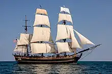 Le HMS Bounty, qui joue l'Endinburgh Trader dans le second opus.