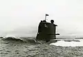Le HMS Sjöbjörnen faisant surface en 1968.