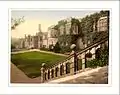 Photo d'Haddon Hall côté jardin XIXe&nbsp;siècle