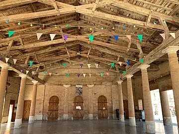 Charpente de la halle.