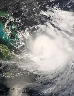 Image satellite d'Hanna passant sur les Bahamas le 1er septembre