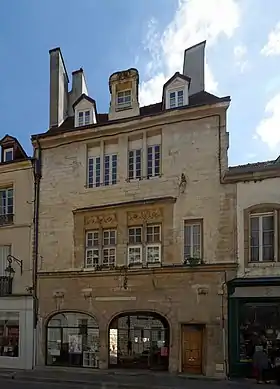 Hôtel des Griffons au no&nbsp;4