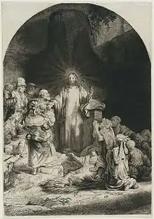 Gravure en noir et blanc. Dans une feuille en portrait, le Christ se tient debout au centre de la composition, entouré de plusieurs groupes d'individus à sa gauche et à sa droite. Sa tête est entourée d'un halo mis en évidence par un arrière-plan sombre. La composition est coupée en arrondis importants dans les angles supérieurs.