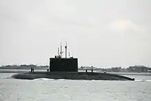 Le INS&nbsp;Sindhurakshak (S63) indien le 24 février 2013. Il explose dans le port de Bombay le 14 août 2013.