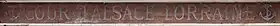 Voir la plaque.
