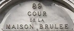 Voir la plaque.
