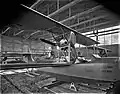 Le hangar et les engins