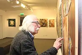 Ivan Martchouk à l'ouverture de l'exposition d'émaux d'Oleksandr Boroday.
