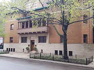 No 1365 : James Charnley House .