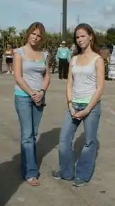 Jenna Bush et Barbara Pierce Bush, photographiées en 2004.