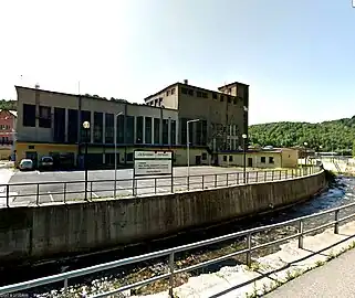 La papeterie de Jindřichov arrêtée.