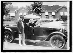 Twin Six Runabout (1919)