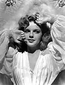 Judy Garland, 1943