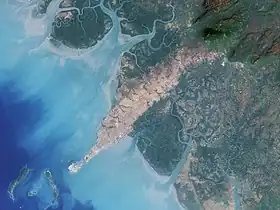 L'île de Tombo est au bout de la péninsule de Kaloum