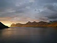 Côte ouest de Kalsoy.