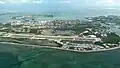 Vue aérienne de l'aéroport en 2009.