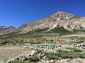 Vue du massif de Keyno avec son point culminant.