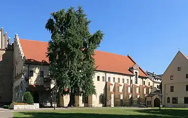 Le monastère.