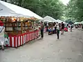Marché aux livres anciens et d'occasion, à Kyoto, Japon.