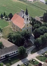 Lánycsók