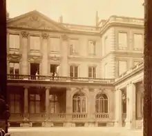 L'hôtel de Coigny au no&nbsp;89 (photographié en 1901 par Eugène Atget).