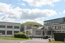 Les bâtiments du Laboratoire de l'accélérateur linéaire (LAL) de l'université Paris-Saclay.