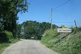Entrée du village.