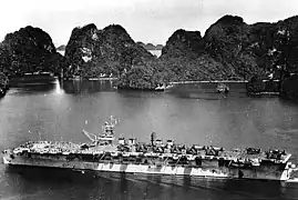 Le La Fayette dans les eaux indochinoises (1953).