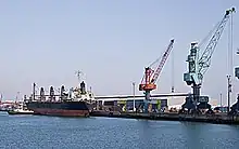 Accostage au quai de Chef de Baie.