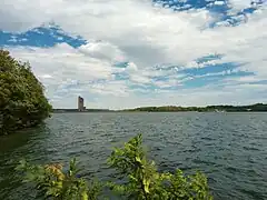 Vue sur le lac de la Plate-Taille.