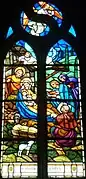 Chapelle Notre-Dame de Lambader : vitrail, les mystères du Rosaire, le 3e&nbsp;mystère joyeux (la Nativité).