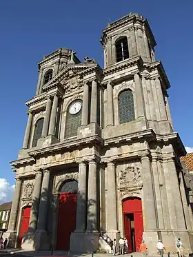 Cathédrale Saint-Mammès.