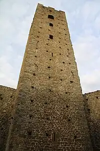 Le donjon.