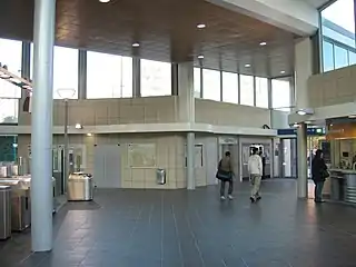 L'intérieur.
