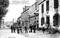Les Forges (Morbihan) ː la rue de Janzé vers 1925 (carte postale).