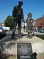 Statue en hommage aux policiers.