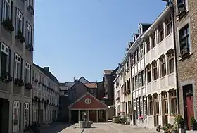 Image illustrative de l’article Cour Saint-Antoine