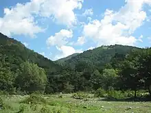 Prés vers le nord du Likhi.