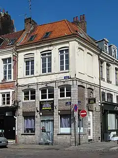 2 place Maurice Schumann