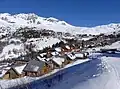 Station de Saint-François Longchamp avec le col de la Madeleine
