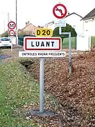 Le panneau d'entrée d’agglomération en 2013.