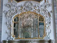 Décor de style rococo, dérivé des rinceaux. Château de Ludwigsbourg, Allemagne, première moitié du XVIIIe&nbsp;siècle.