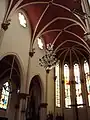 Lustre de l'église Saint-Léger à Pérenchies (Nord).